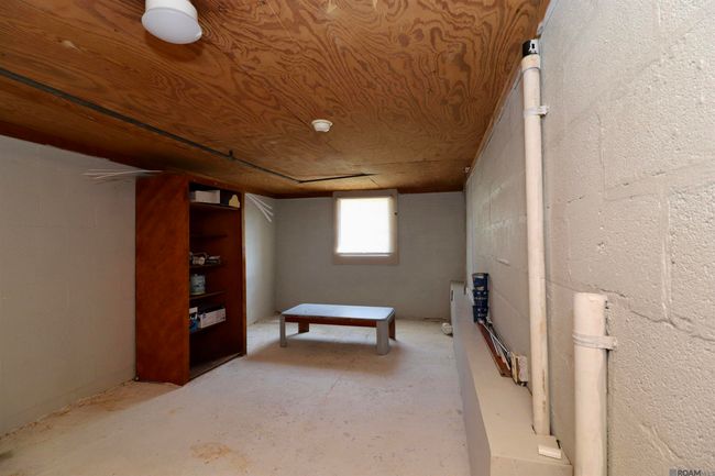 12436 Balis St, House other with 5 bedrooms, 2 bathrooms and 4 parking in Port Allen LA | Image 17