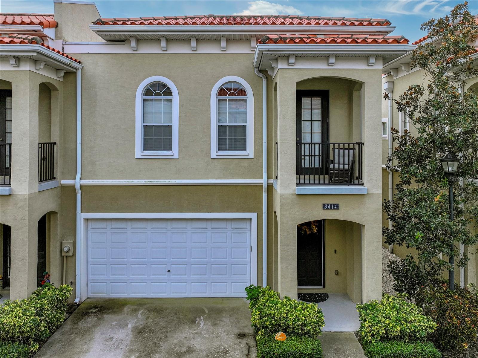 Sondrio Cir, Tampa, FL 33611