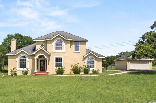 321 Lantana Rdg, Spring Branch, TX, 78070-5782 | Card Image