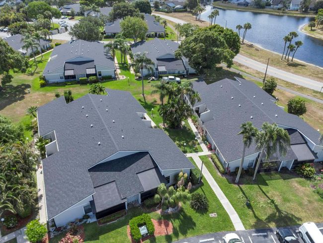 4389 Willow Pond Cir, Condo with 2 bedrooms, 2 bathrooms and null parking in West Palm Beach FL | Image 50