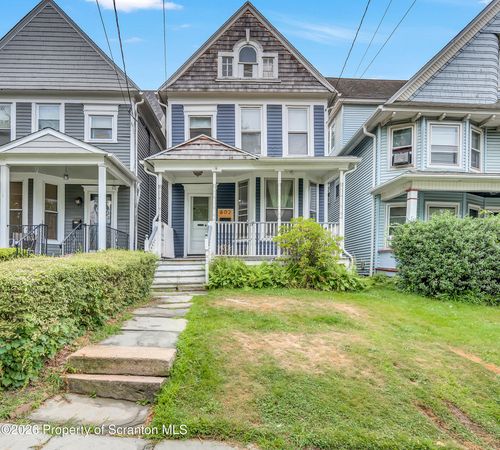 802 Woodlawn St, Scranton, PA, 18509-1413 | Card Image