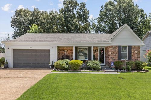1116 Simmonsridge Dr, Collierville, TN, 38017-1132 | Card Image