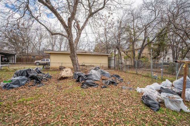 View of yard | Image 11