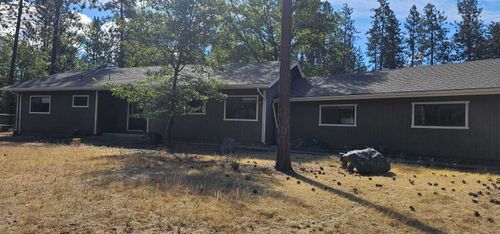 234 Coventry Ln, Yreka, CA, 96097-9743 | Card Image
