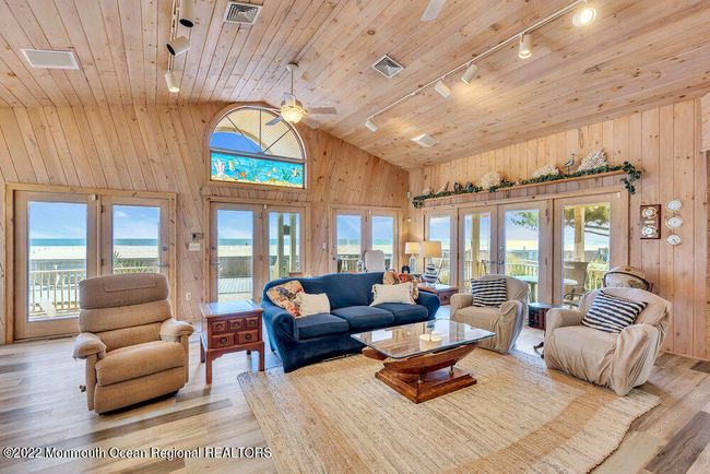 175 Boardwalk, House other with 8 bedrooms, 4 bathrooms and null parking in Point Pleasant Beach NJ | Image 12