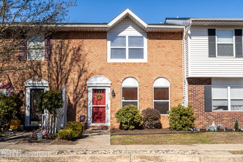 315 Bluebell Ct, Exeter, PA, 18643-1160 | Card Image