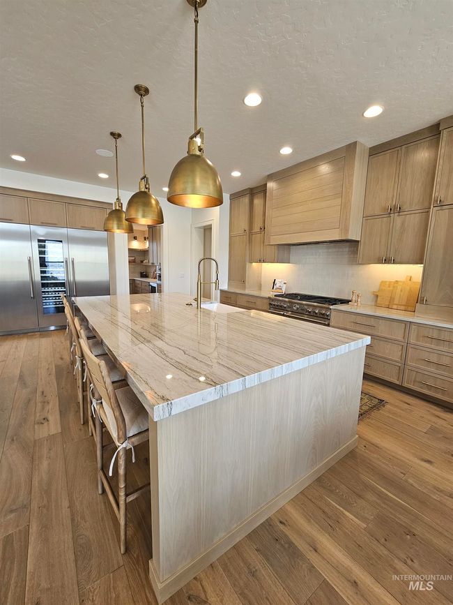11385 N Elk Ridge Way, House other with 3 bedrooms, 4 bathrooms and 4 parking in Boise ID | Image 11