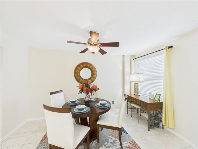 6039 - 6039 River Run Dr, House attached with 2 bedrooms, 2 bathrooms and null parking in Sebastian FL | Image 14
