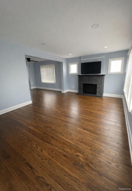 4136 Kendall St, Detroit, MI, 48238-3739 | Card Image