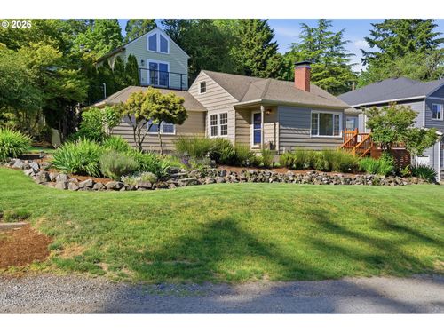 7158 Sw 4th Ave, Portland, OR, 97219-2220 | Card Image