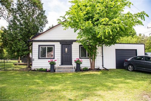 948 Mcdowell Rd E, Simcoe, ON, N3Y4J9 | Card Image