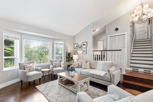 472 Riverview Cres, Coquitlam, BC, V3C4X9 | Card Image