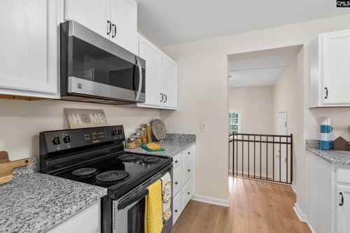 504 Lakeside Ave, Columbia, SC, 29203-5616 | Card Image