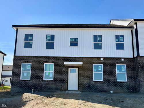 6199 Rhinecliff Dr, Whitestown, IN, 46075-7594 | Card Image