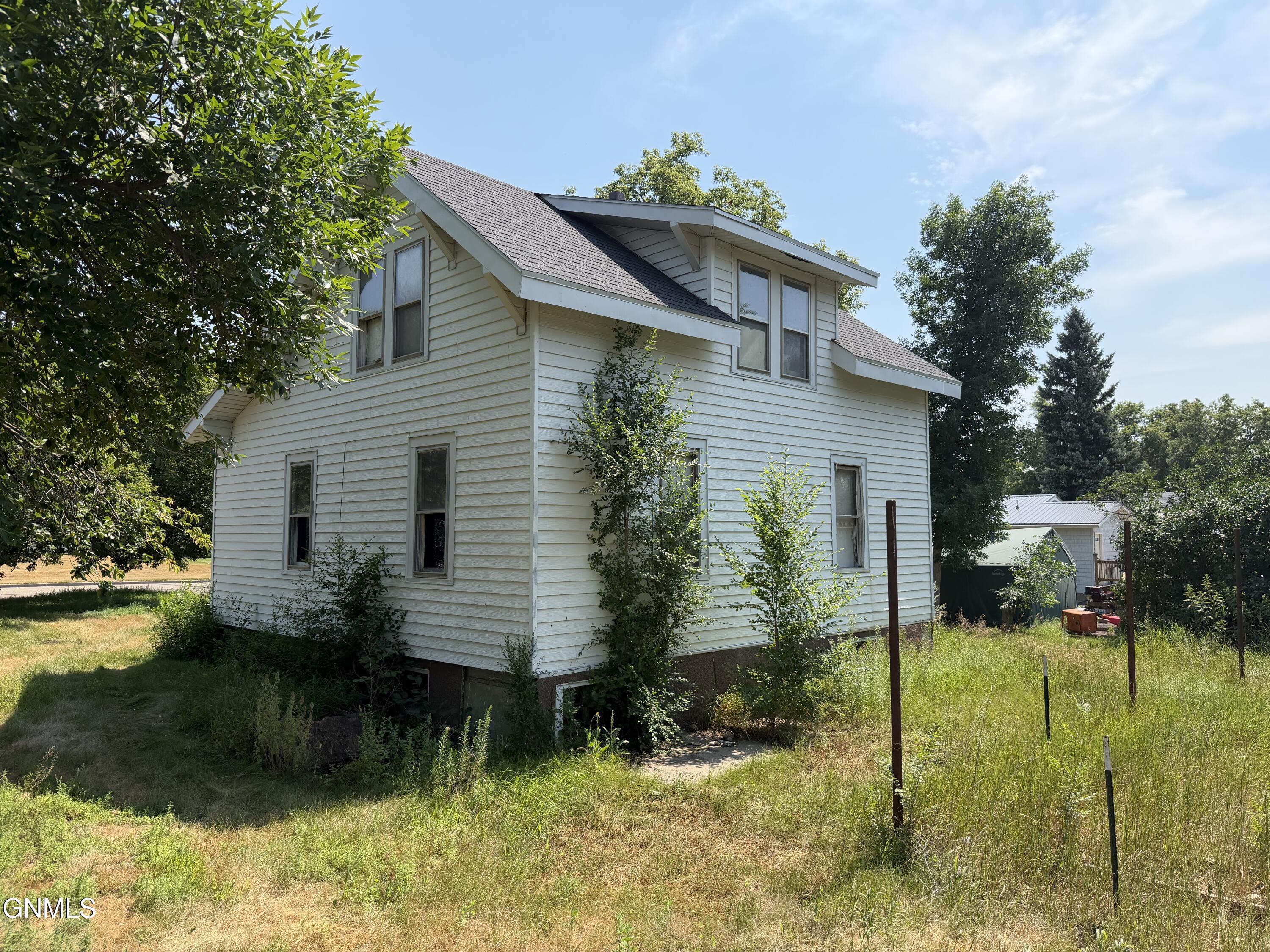 Residential in Stanton 4