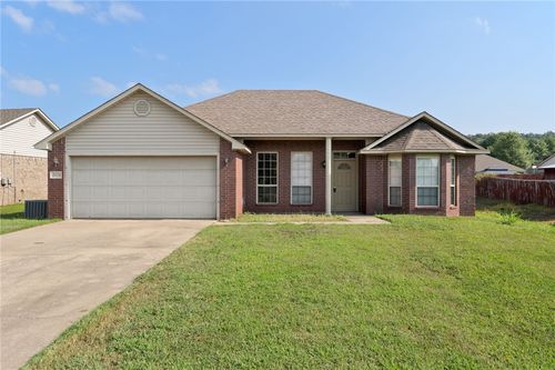 2624 Red Oak Dr, Van Buren, AR, 72956-7106 | Card Image