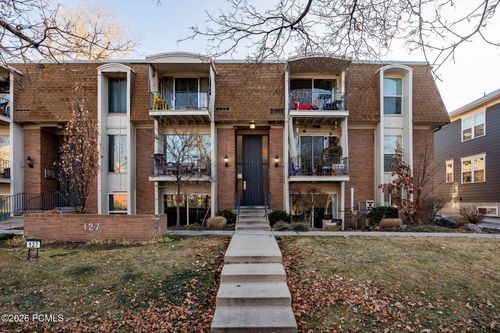 apt-15-127 S 800, Salt Lake City, UT, 84102 | Card Image