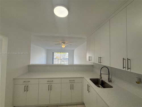 apt-a108-15221 Ne 6th Ave, Miami, FL, 33162-5055 | Card Image