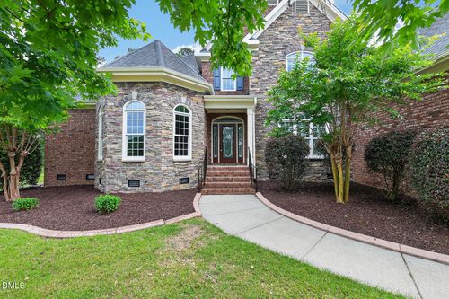 2205 Belvinwood Drive, Fuquay Varina, NC, 27526 | Card Image