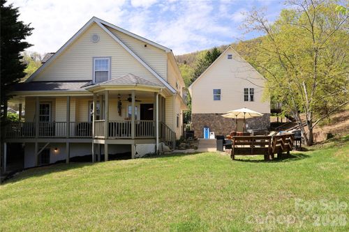 39 Kirkland Dr, Asheville, NC, 28805-9259 | Card Image