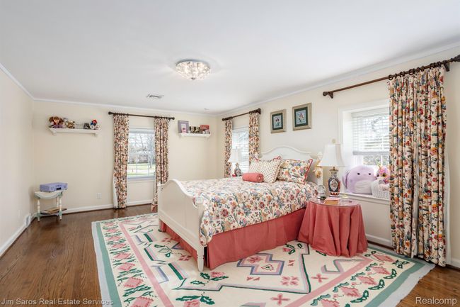 15701 Windmill Pointe Dr, House other with 6 bedrooms, 7 bathrooms and null parking in Grosse Pointe Park MI | Image 34