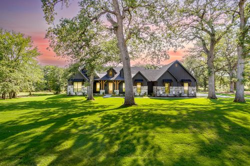 168 Oak Grove Way, Springtown, TX, 76082-0015 | Card Image
