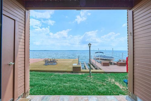 apt-105d-801 River Rd, Montgomery, TX, 77356-8082 | Card Image