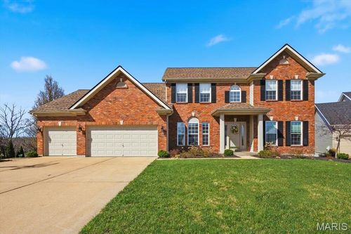 679 Grand View Ridge Ct, Eureka, MO, 63025-3718 | Card Image
