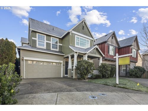 490 Ne 64th Way, Hillsboro, OR, 97124-7356 | Card Image
