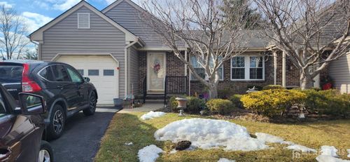 10-B Molly Pitcher Ct, Monroe, NJ, 08831-5473 | Card Image