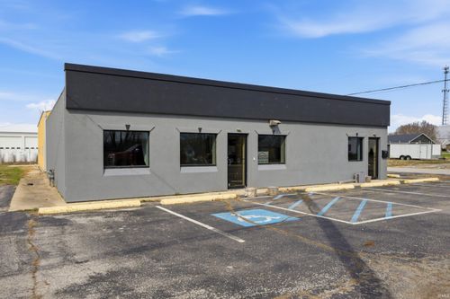 1300 W Water St, Hartford City, IN, 47348-9501 | Card Image