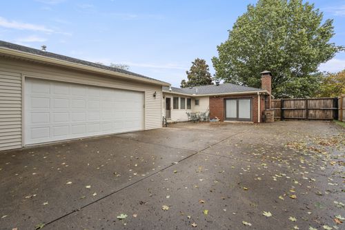 2705 Shadow Ln, Nashville, TN, 37216-4329 | Card Image