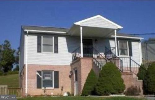 2-7991 Williamsport Pike, FALLING WATERS, WV, 25419-7606 | Card Image