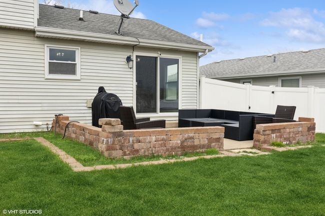15617 W Waterford Ln, Home with 2 bedrooms, 2 bathrooms and 1 parking in Manhattan IL | Image 18