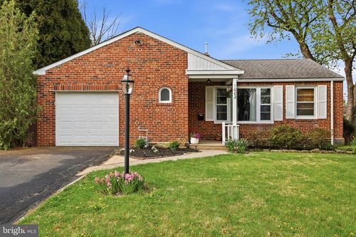 1002 Edann Rd, ORELAND, PA, 19075-2309 | Card Image