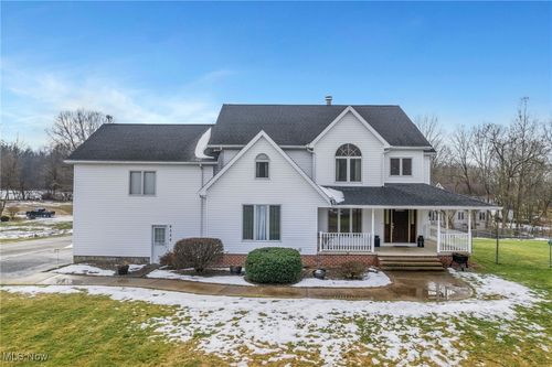 9332 Howland Springs Road Se, Warren, OH, 44484 | Card Image