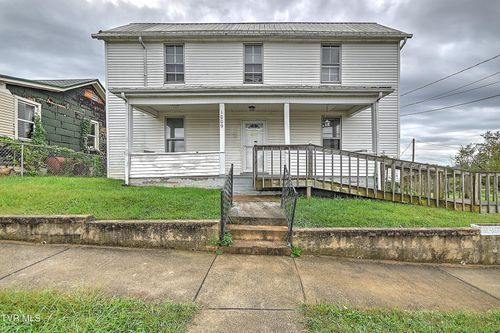 1009 Massachusetts Ave, Bristol, VA, 24201-4603 | Card Image