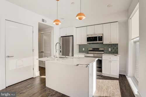 1bed-5959 Ridge Ave, PHILADELPHIA, PA, 19128-1655 | Card Image