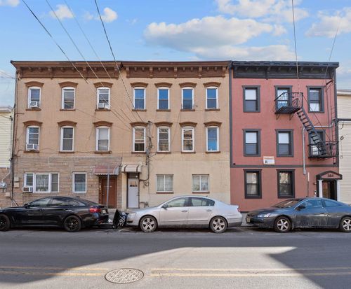 386 Palisade Ave, Jersey City, NJ, 07307-1611 | Card Image