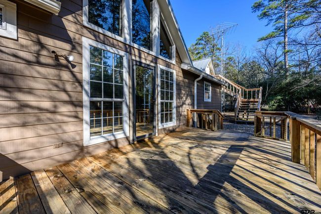 153 Candlelight Cv, House other with 3 bedrooms, 2 bathrooms and null parking in Holly Lake Ranch TX | Image 21
