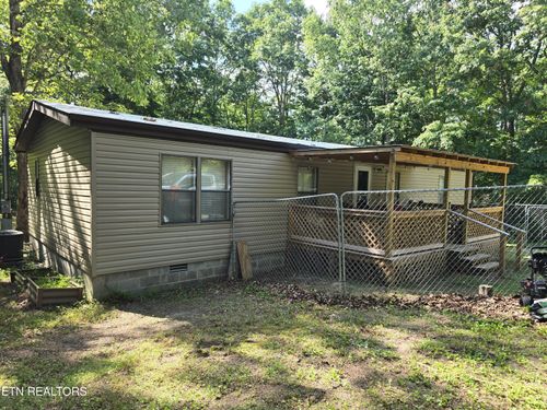 1223 Sheppard Rd, Jamestown, TN, 38556-5790 | Card Image