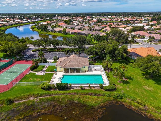 700 Silk Oak Drive, House other with 3 bedrooms, 2 bathrooms and null parking in Venice FL | Image 73