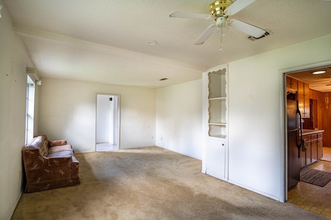 1905 Cimarron Trl, House other with 3 bedrooms, 2 bathrooms and null parking in Hurst TX | Image 7