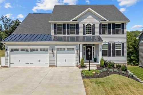 327 Crest Ln, Mars, PA, 16046-2316 | Card Image