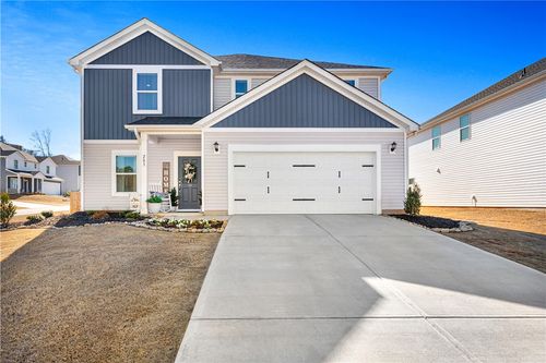 203 Maxwell Dr, Easley, SC, 29642-8426 | Card Image