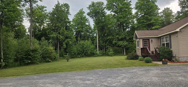 201 Creek Rd, House other with 5 bedrooms, 2 bathrooms and null parking in Champlain NY | Image 7