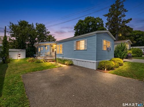10 Chestnut Dr, Westbrook, CT, 06498-1676 | Card Image