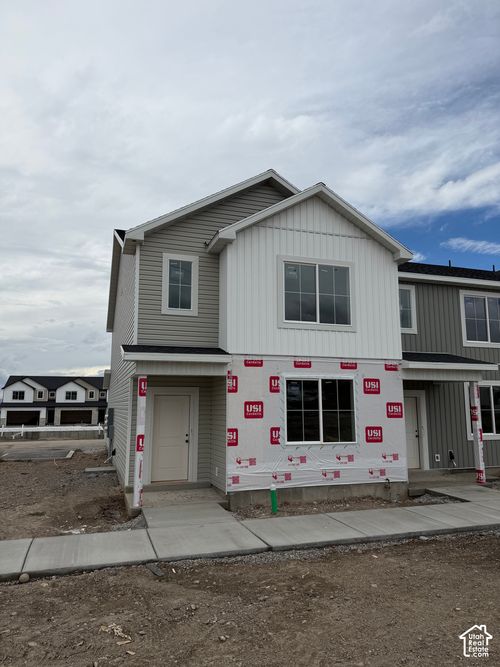 662 N 280 W, Smithfield, UT, 84335-2032 | Card Image