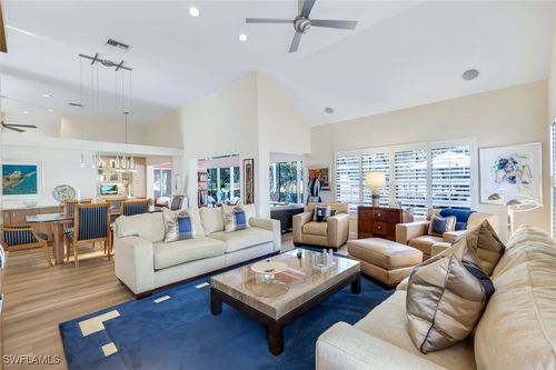 33-353 Carlton Place, Naples, FL, 34108 | Card Image