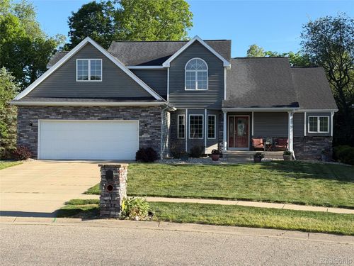 2380 Houghton Hollow Dr, Lansing, MI, 48911-8419 | Card Image